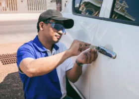 Car Locksmith in Los Altos Hills, CA